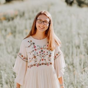 Meet your Posher, Cara